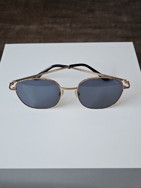 Quay Australia Gold and Black Sunglasses